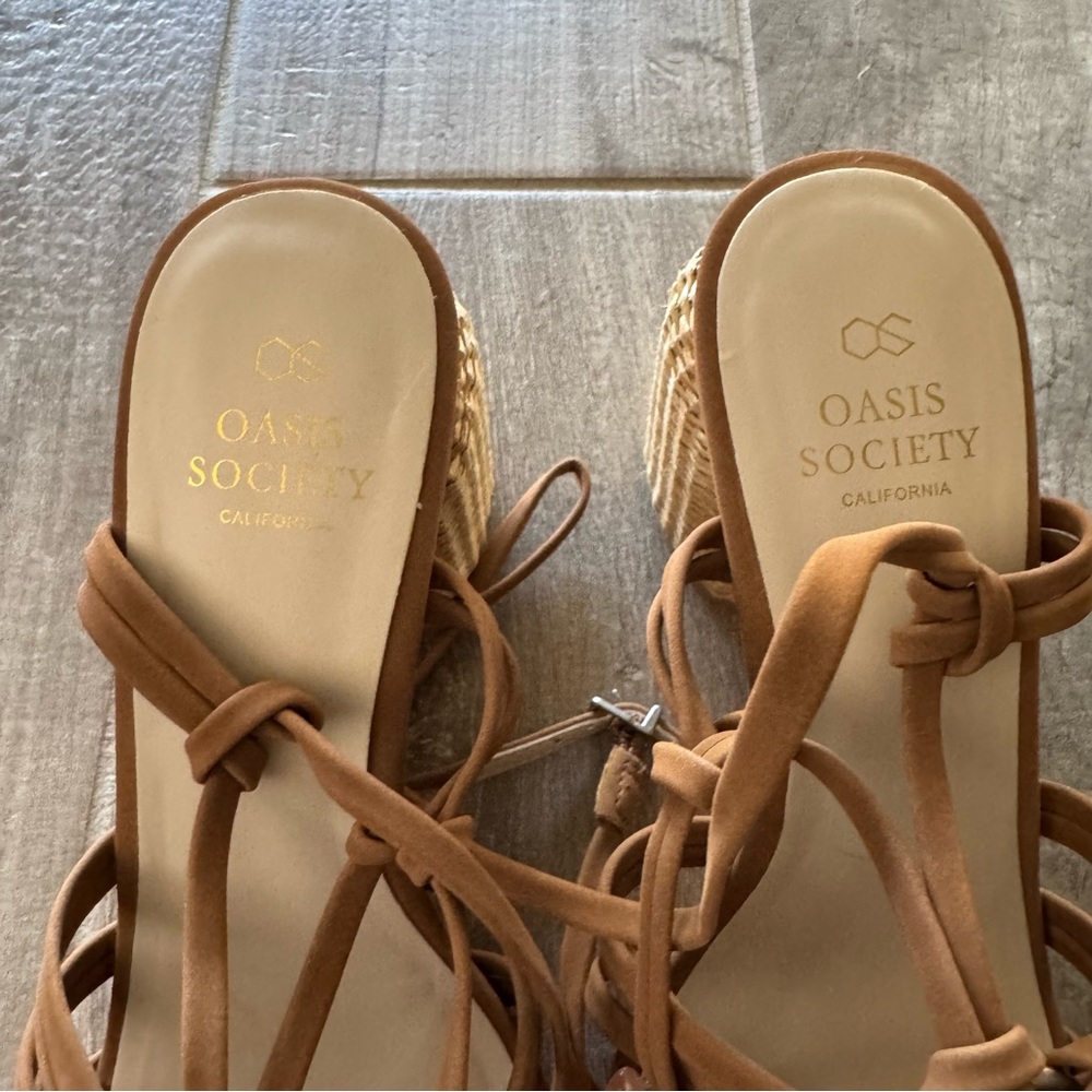 Koko Tan Strappy Straw Block Heels - Picture 9 of 12